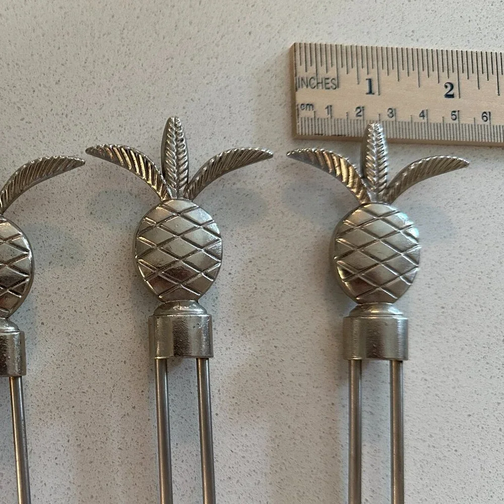 4 Metal Pineapple Meat Skewers - NWOT